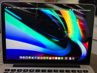 MacBook Pro 512GB SSD 8GB RAM