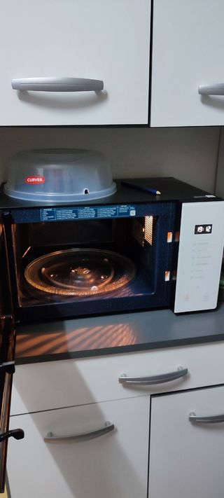 Microondas Samsung Grill 23L 800W Blanco