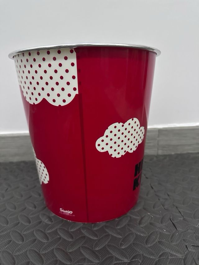 Papelera Hello Kitty Roja