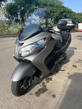 Suzuki Burgman 400 Moto (2016)