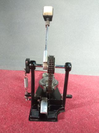 Pedal Bombo Premier Doble Cadena.
