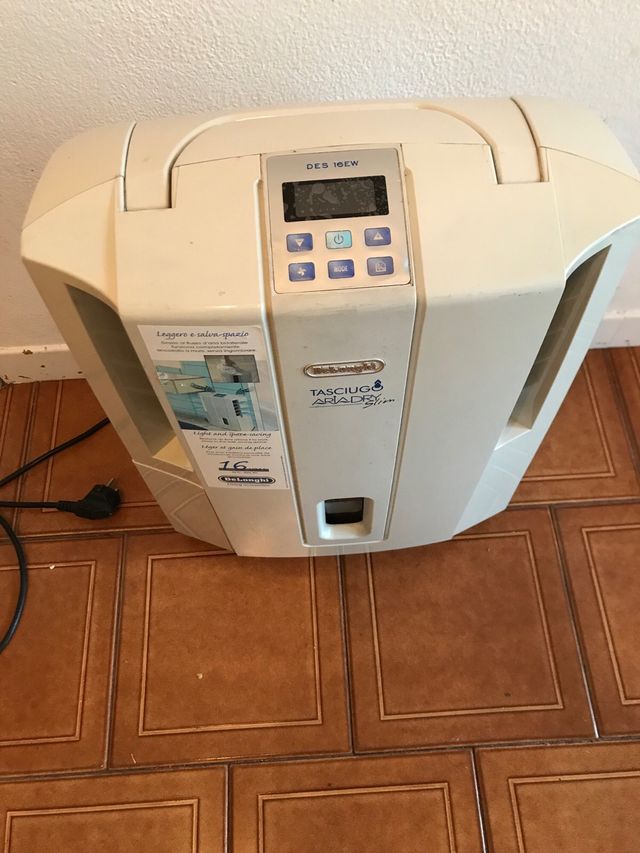 Delonghi TASCIUGO ARIADRY Desumidificador fino
