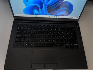 Dell Latitude 7400 Plata y Negro