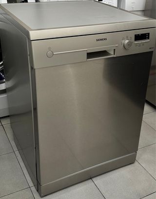 LAVAVAJILLAS SIEMENS EN INOX DOS BANDEJAS 