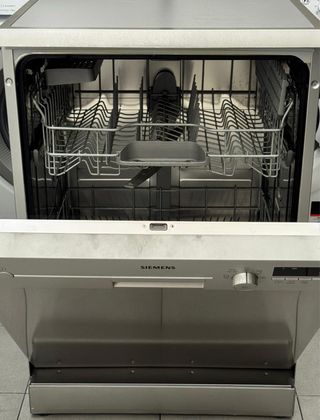 LAVAVAJILLAS SIEMENS EN INOX DOS BANDEJAS 