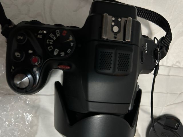 Câmera Leica V-Lux 4 Bridge 25-600mm 12.1MP