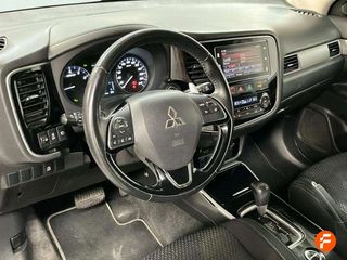 Mitsubishi Outlander 200 MPI Motion CVT 2WD 7 Plazas
