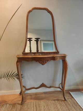 Mobili da ingresso con specchio