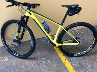 Bicicleta MTB 29 Carbono scott scale 930 2021