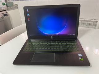 HP i7 16GB RAM SSD Negro/Verde