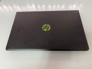 HP i7 16GB RAM SSD Negro/Verde