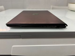 HP i7 16GB RAM SSD Negro/Verde