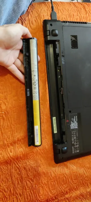 Lenovo G500s Portátil Negro SE ENTREGA FORMATEADO