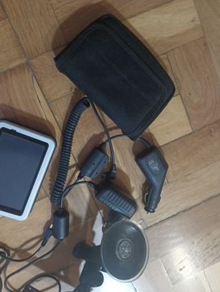Navegador GPS Targa con accesorios