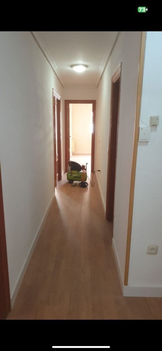 SUELOS LAMINADOS/ REVESTIMIENTOS LIGEROS