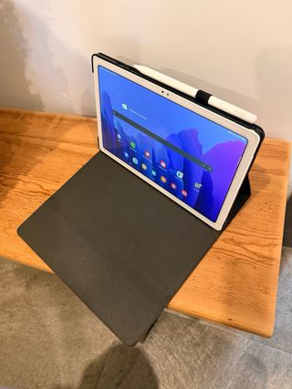 Samsung Galaxy Tab A7 con teclado
