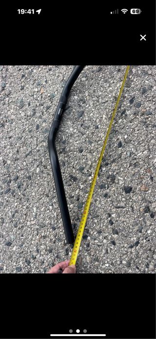 Manillar de moto negro