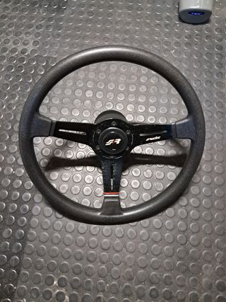 Volante deportivo OMP con piña Volkswagen