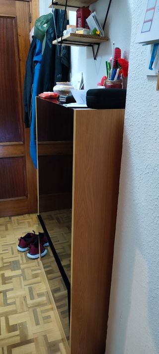 Zapatero de diseño cristal y madera