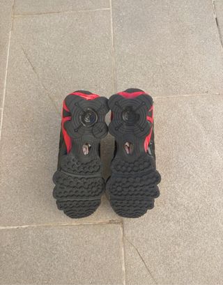 Nike Shox R4 Talla 42.5 Negras Rojas
