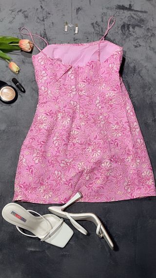 Vestido rosa estampado princesa tirantes