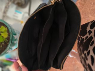 Bandolera logo Lv Negra