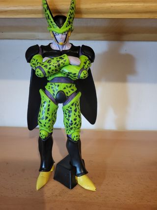 Figura Célula estado de perfección (Dragon Ball Z)