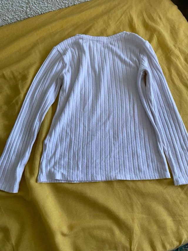 Camiseta blanca perlada manga larga