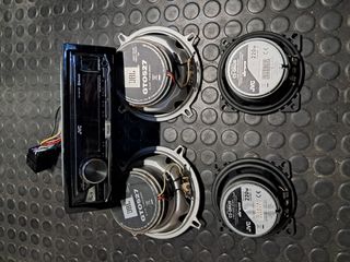 Altavoces JVC y Pioneer