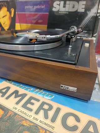 Tocadiscos JVC Nivico 