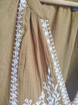 Blusa bordada talla 2XL