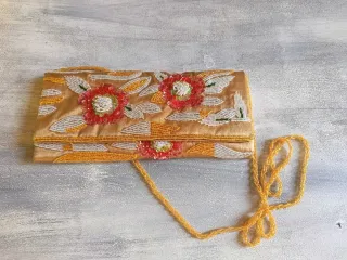 Bolso Vintage Italiano Dorado y Rojo