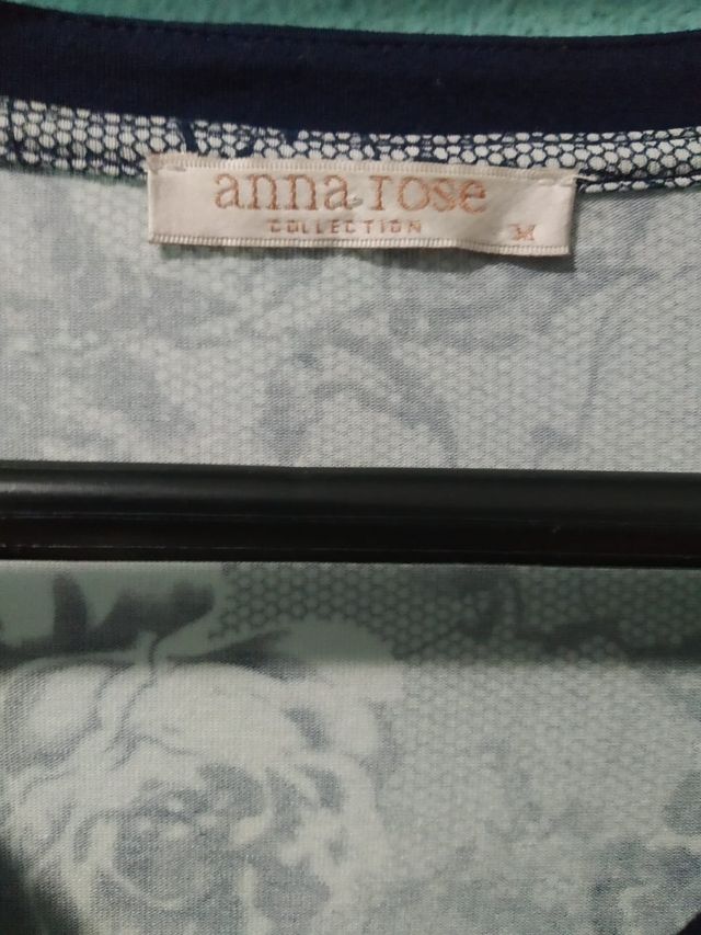 Cárdigan con cremallera y estampado floral