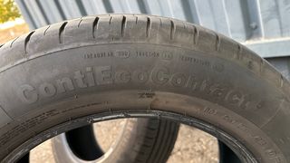 Neumático Continental ContiEcoContact 5 215/60 R17