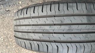 Neumático Continental ContiEcoContact 5 215/60 R17