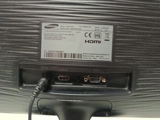 Monitor LED Samsung 22 Full HD / HDMI****