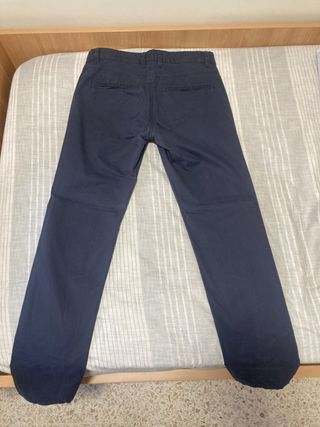 Pantalón chino azul marino