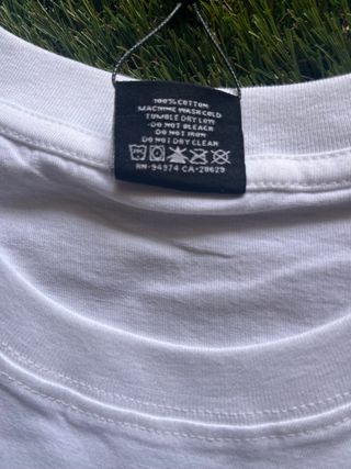 Camiseta Stussy Corazón Talla L Blanca