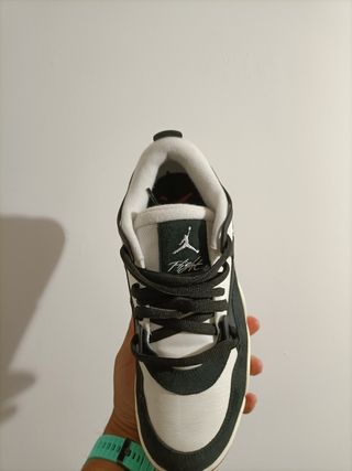 T45 Nike Air Jordan 4 RM 