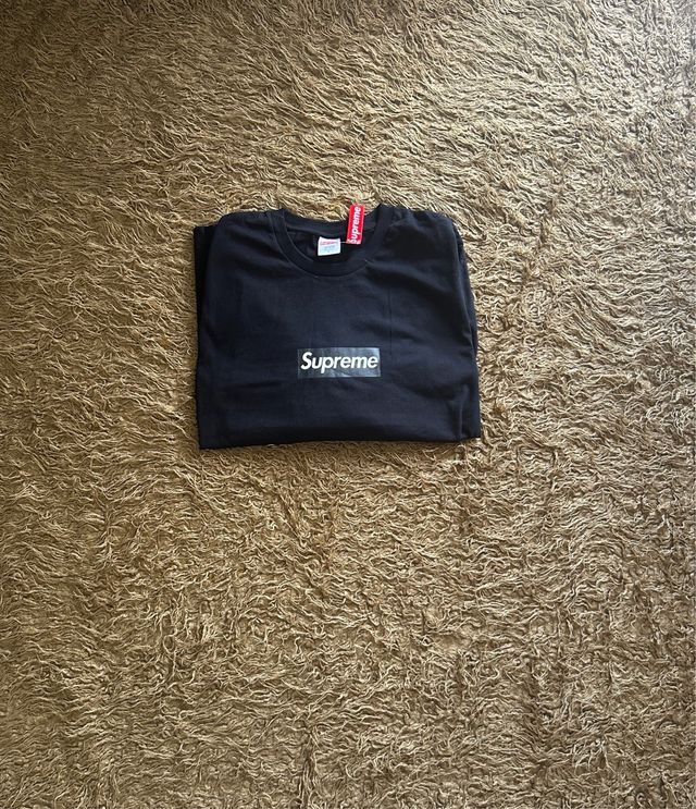 Camiseta Supreme Negra Manga Larga talla S