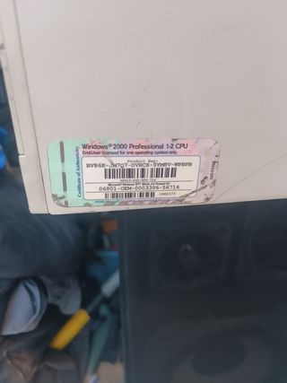 Ordenador Sobremesa IBM NetVista Beige