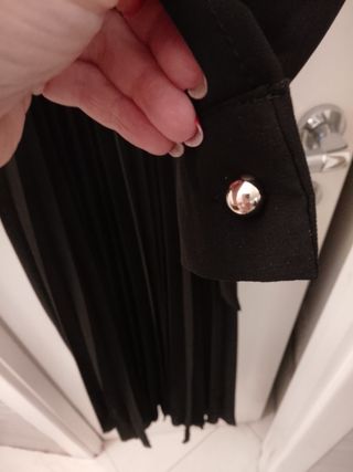 Abito lungo nero pieghettato in chiffon