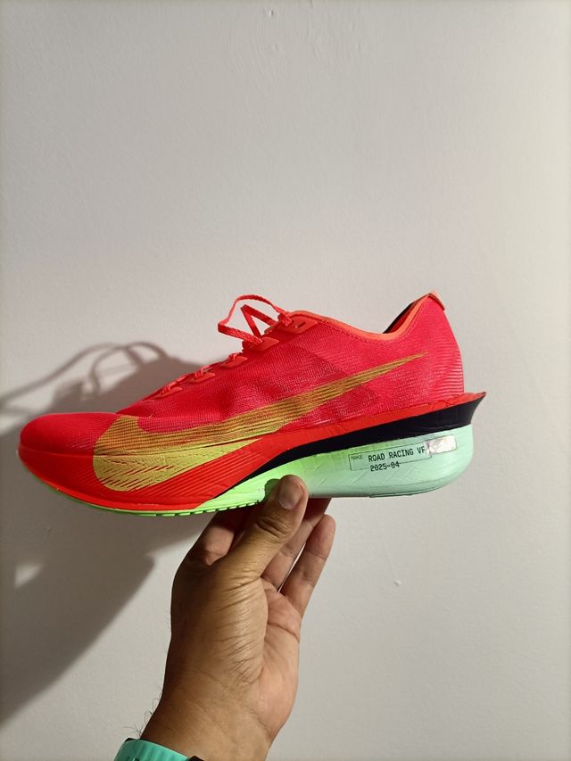 ULTIMO DÍA!!T43 Nike Vaporfly Next % 4 