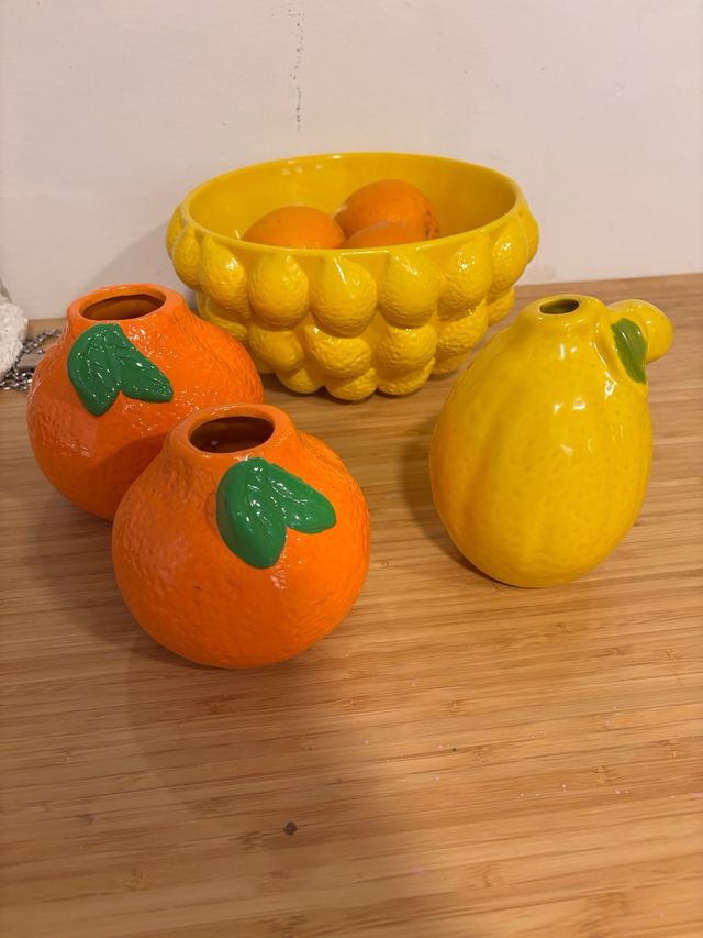 Juego 4 figuras decorativas limón y naranjas