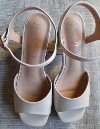 Sandalias Piccola Piu Beige Plataforma