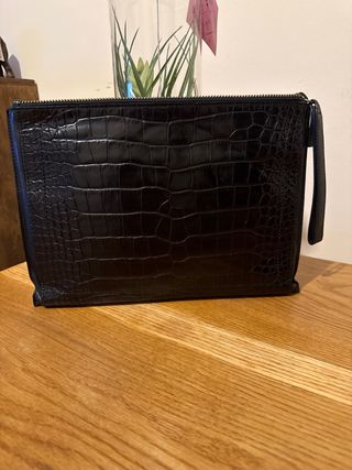 Bolso sobre piel efecto cocodrilo Zara