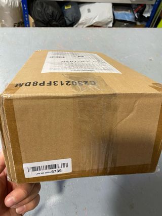 Capa para carro Amazon Basics 150D Oxford