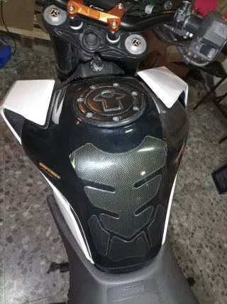 KTM Duke 125 despiece