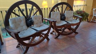 Carrello con ruote per panche da giardino in legno