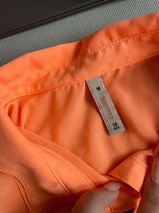 Blusa sin mangas color salmón